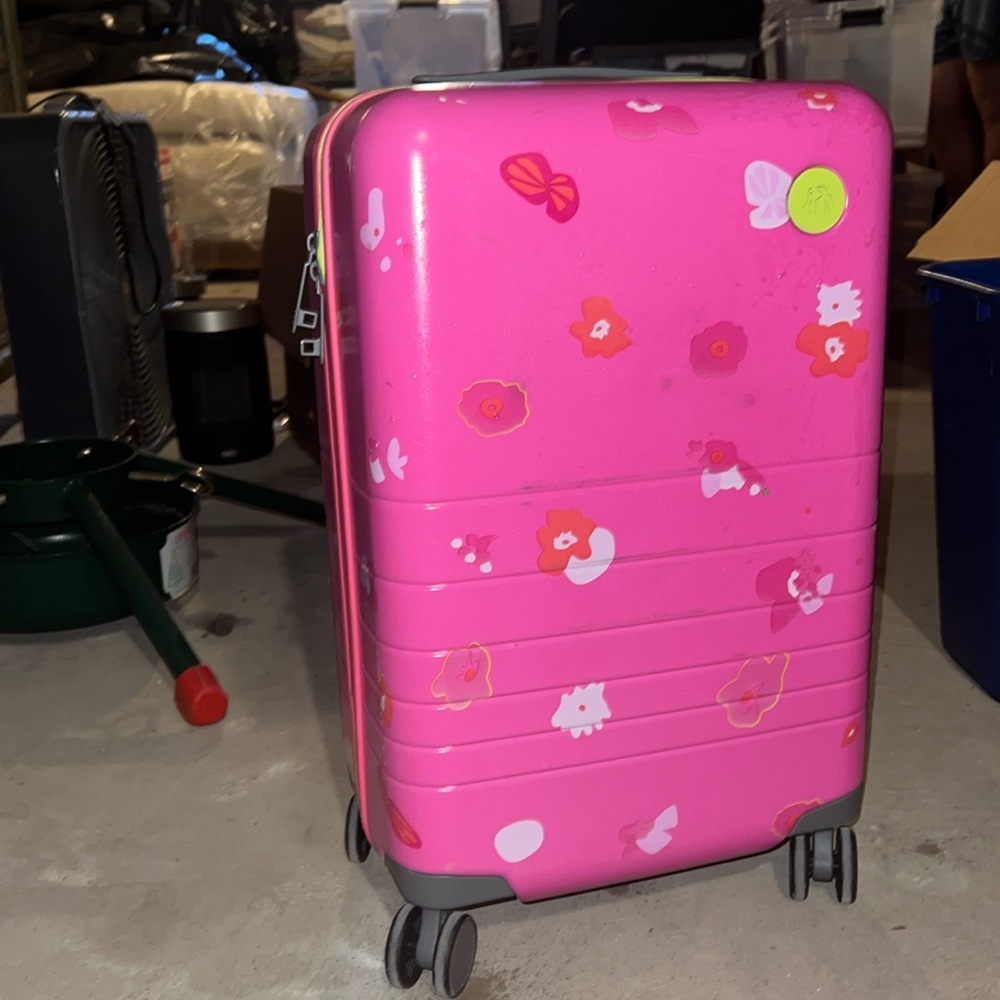 Limited Edition Monos x Drunk Elephant Carryon Suitcase